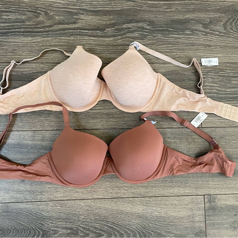 NWT 2 Gap Bras 38c